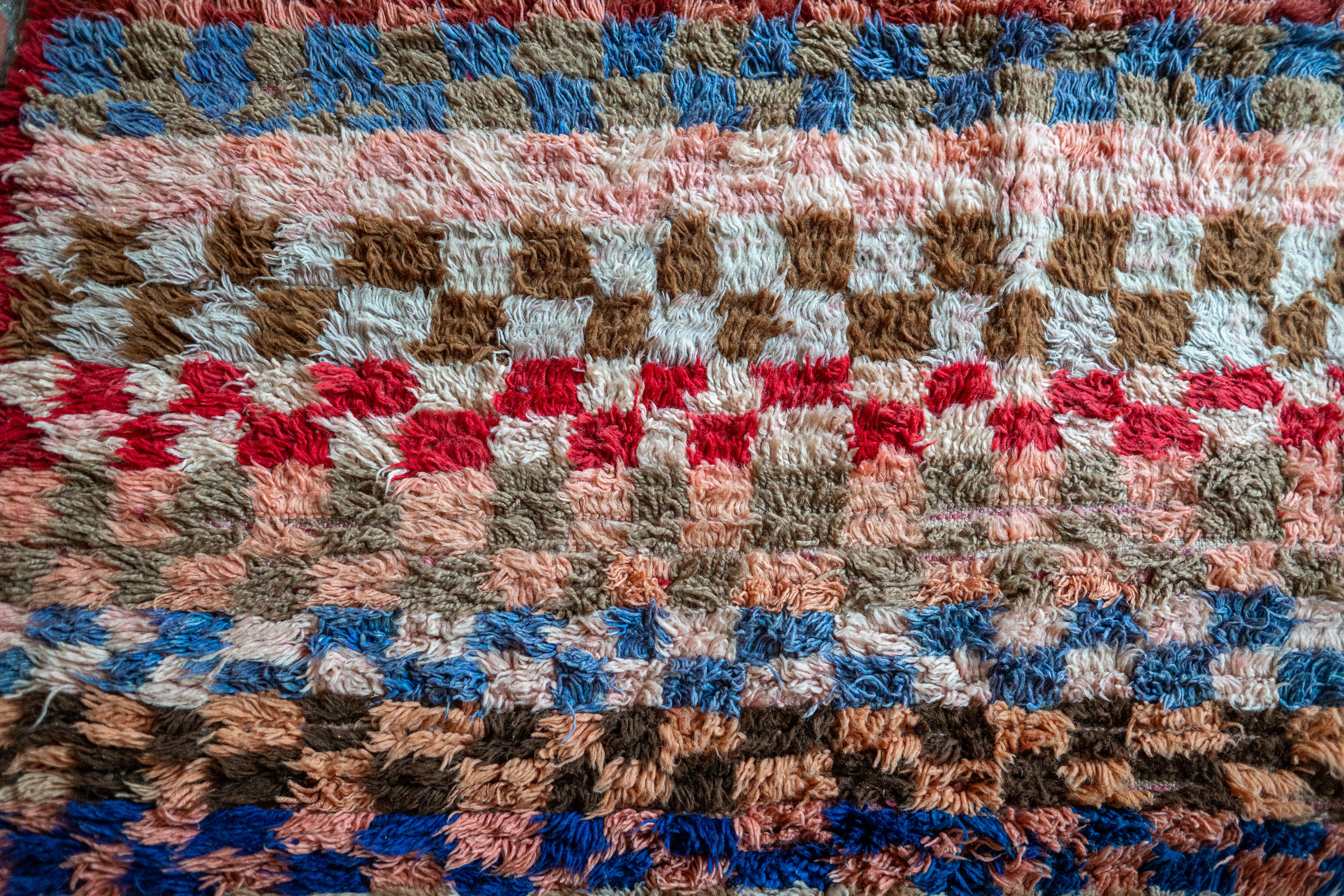 Boucherouite vintage matto "Coctail" 195x320 cm