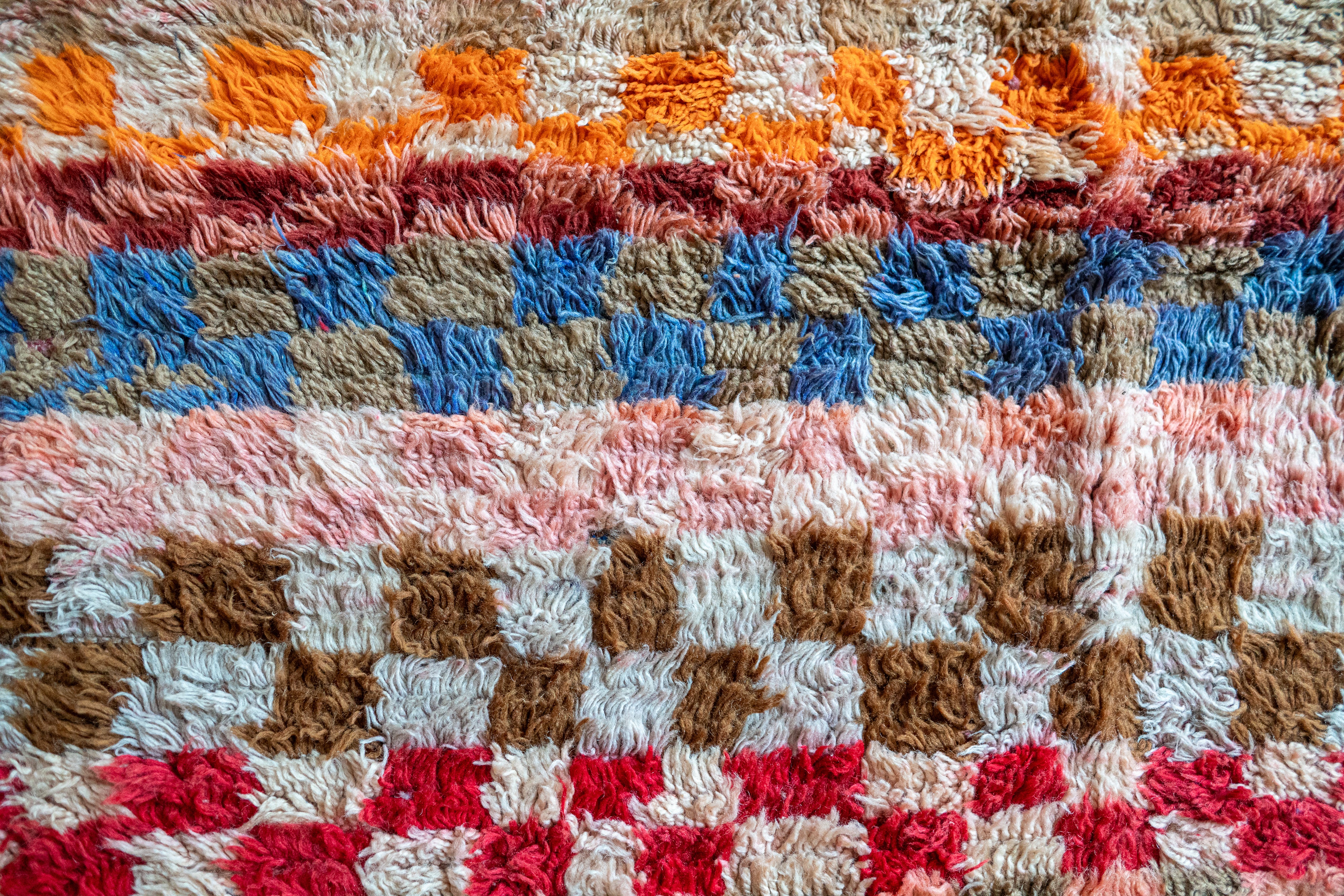 Boucherouite vintage matto "Coctail" 195x320 cm