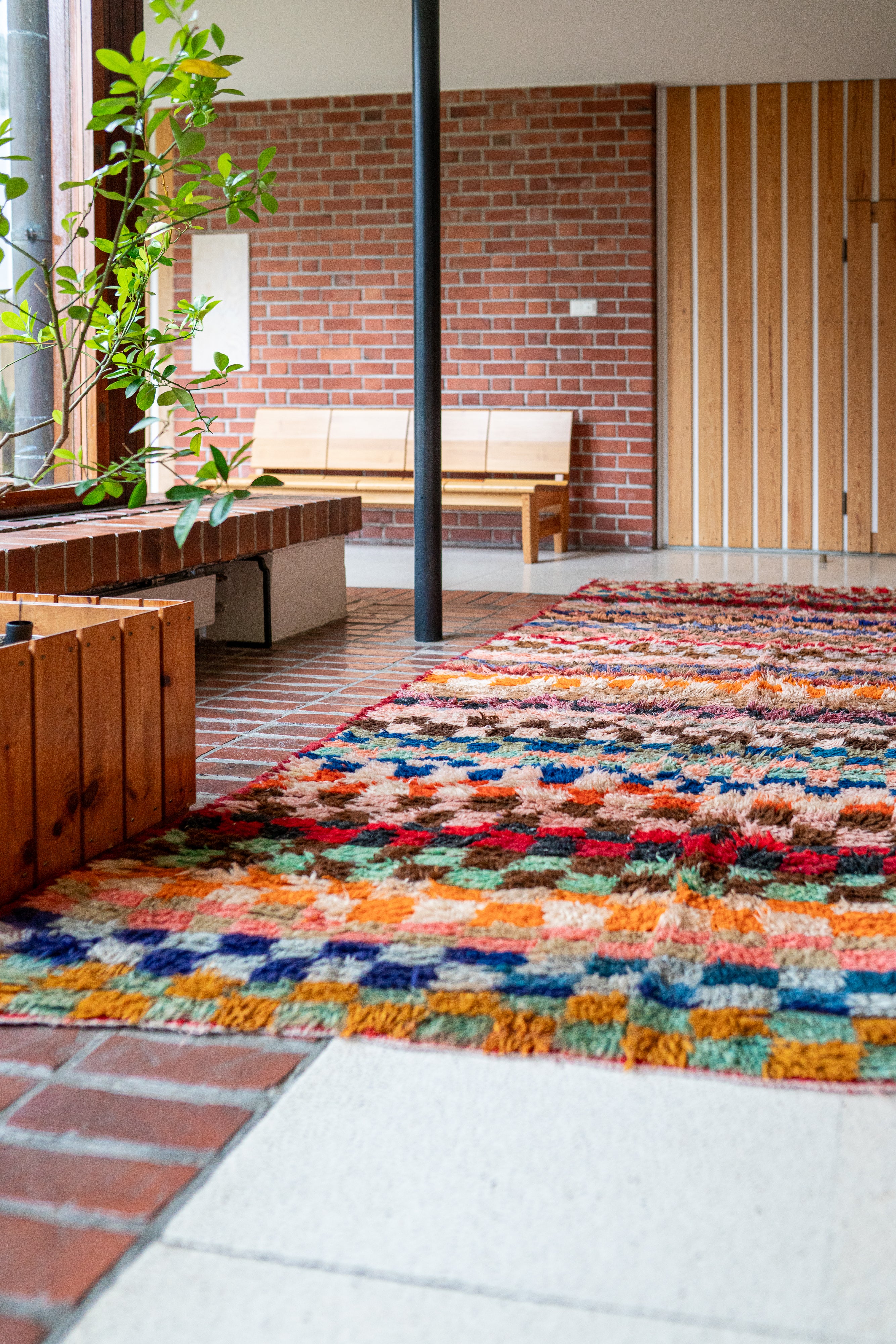 Boucherouite vintage matto "Coctail" 195x320 cm