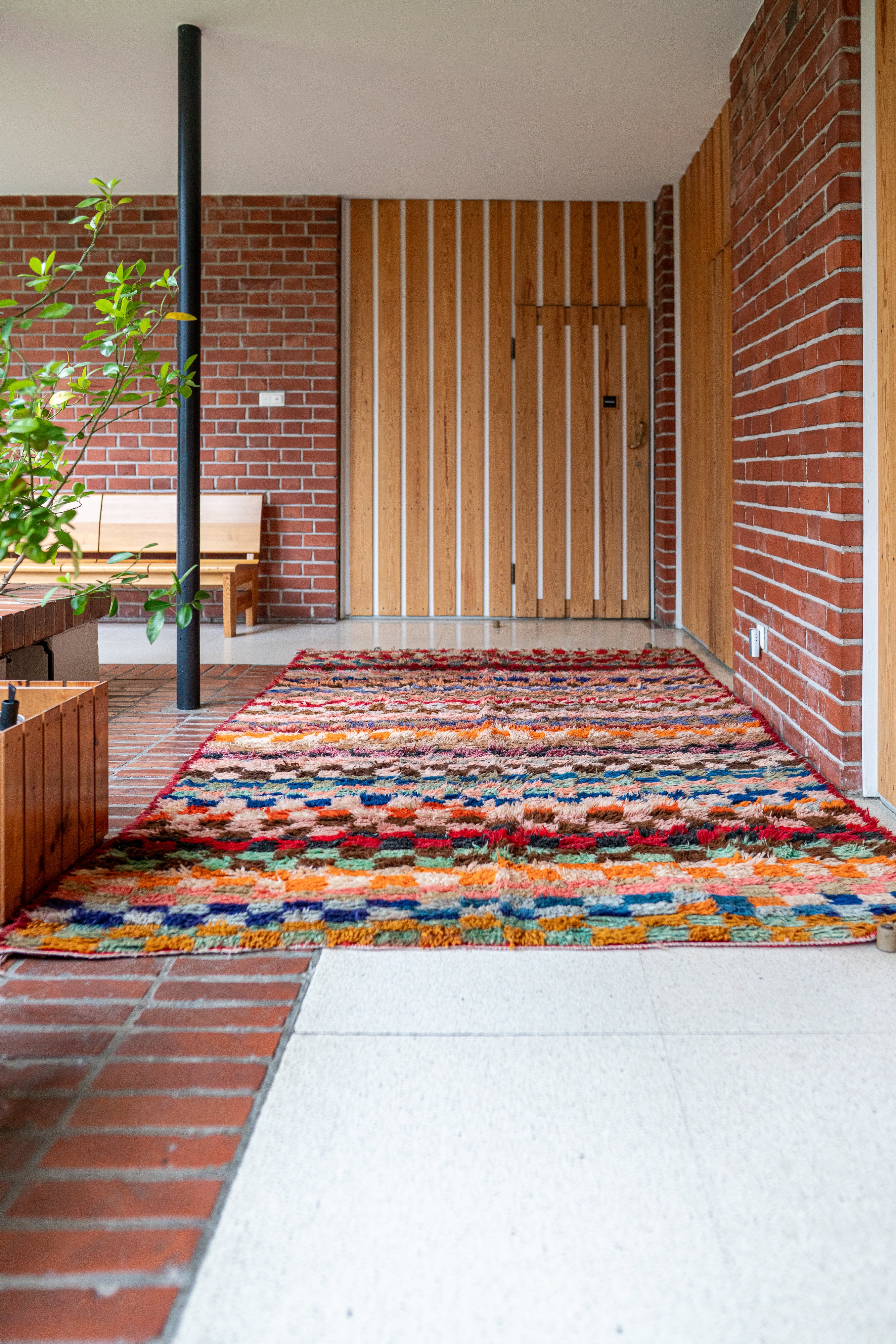 Boucherouite vintage matto "Coctail" 195x320 cm