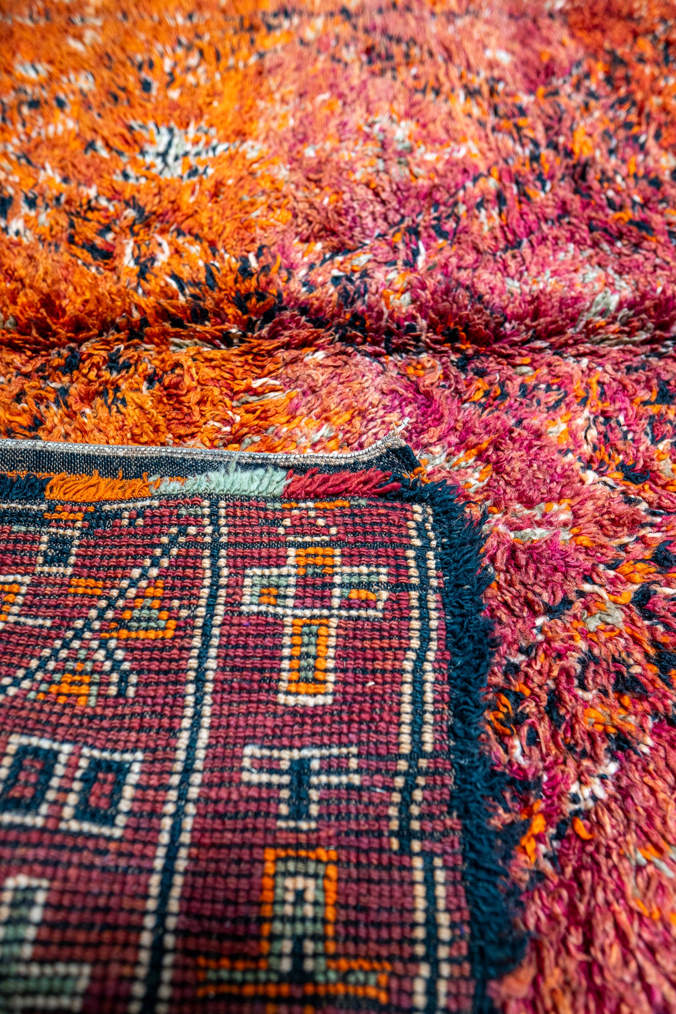 Beni M’Guild Vintage Rug ”Flame” 190x345 cm