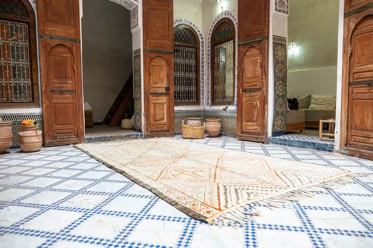 Aito Marokkolainen Beni Ouarain vintage villamatto