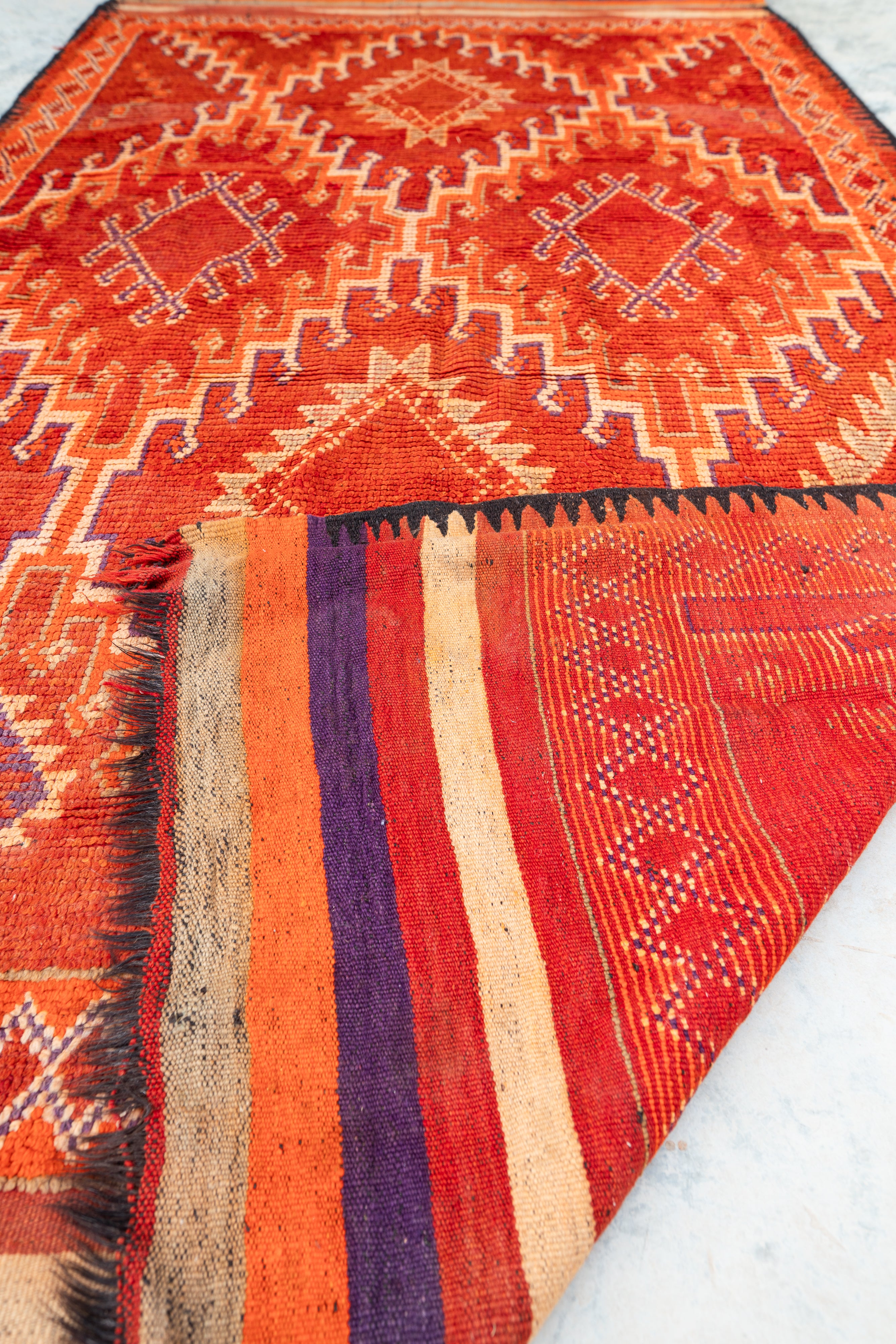 Moroccan Vintage Rug Zemmour "Pop-Up" 185x325cm