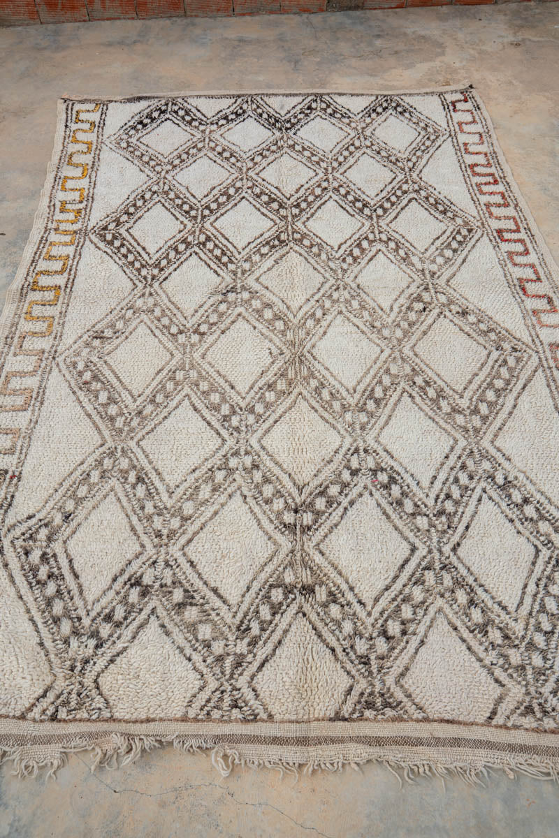 Marmoucha Vintage Rug "Sleek" 185x265 cm