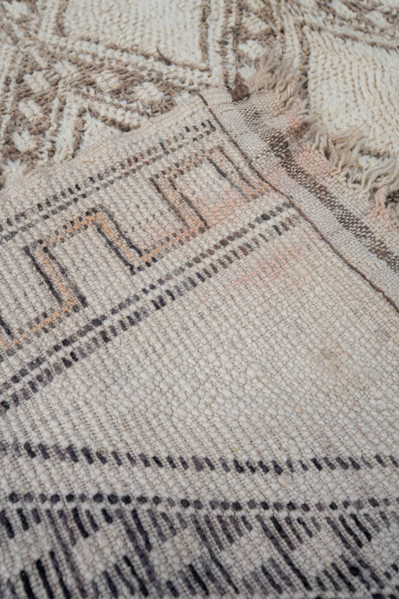 Marmoucha Vintage Rug "Sleek" 185x265 cm