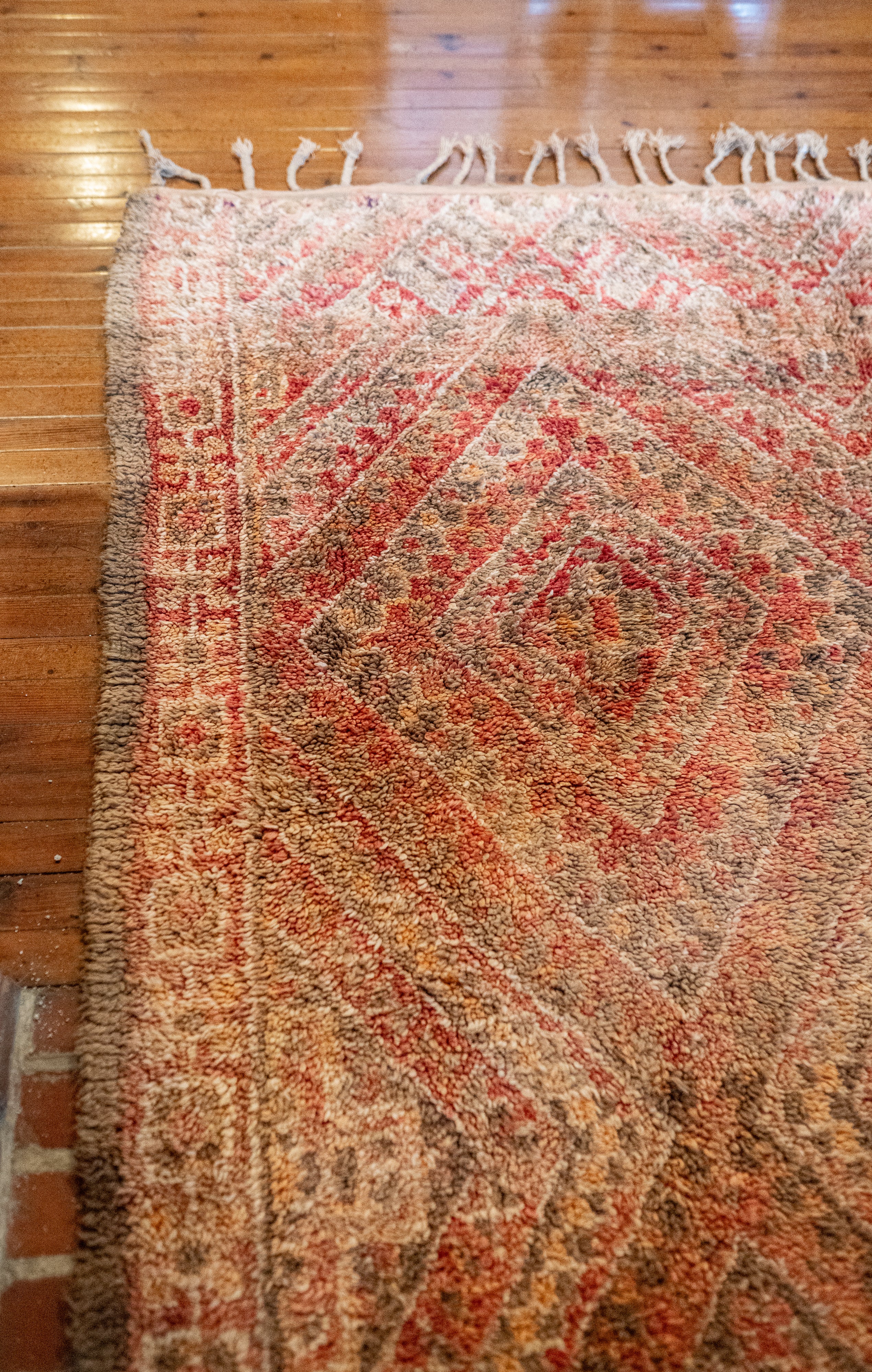 Beni M'Guild matto "Slowness" 215x340 cm