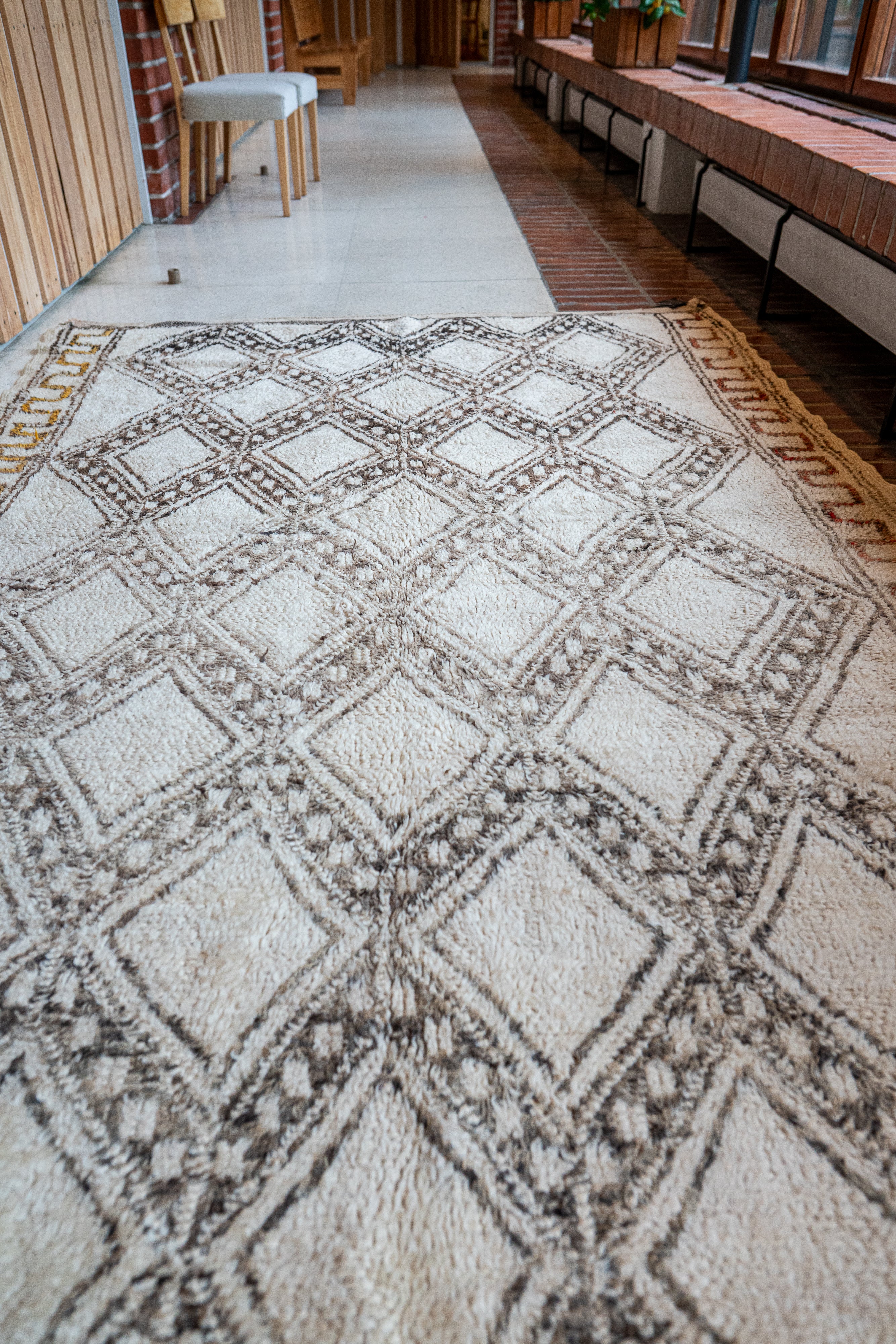 Marmoucha Vintage Rug "Sleek" 185x265 cm