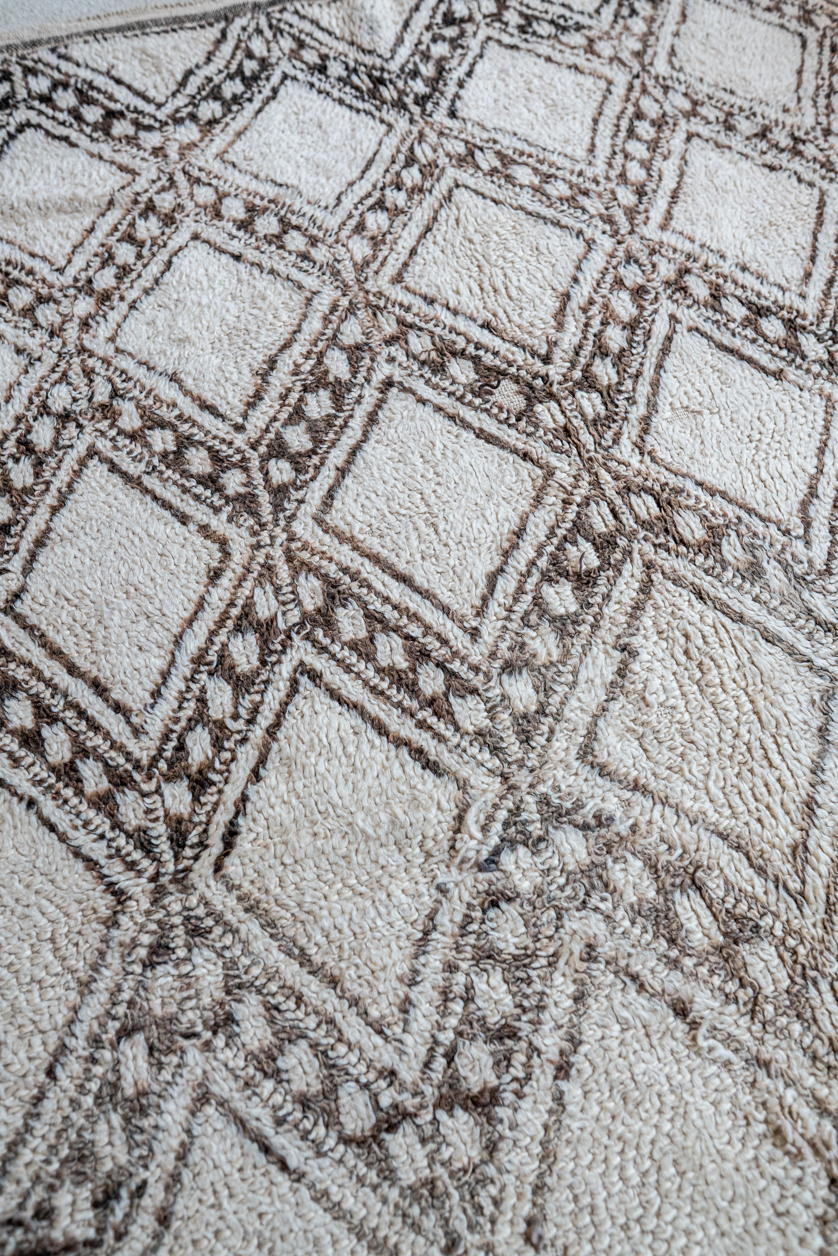 Marmoucha Vintage Rug "Sleek" 185x265 cm