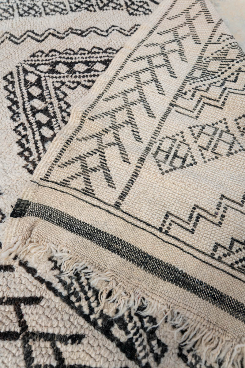 Beni Ouarain matto "ZicZac" 200x345 cm